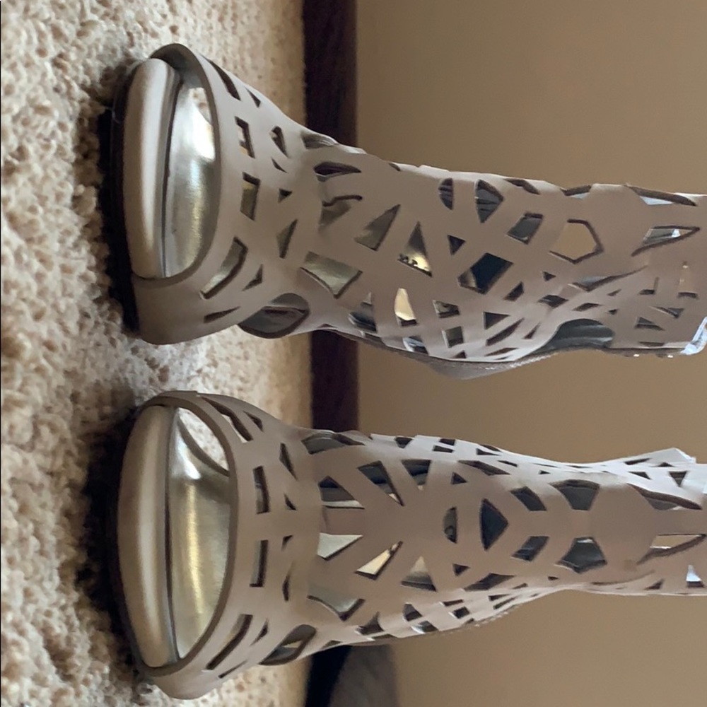 Nude heels